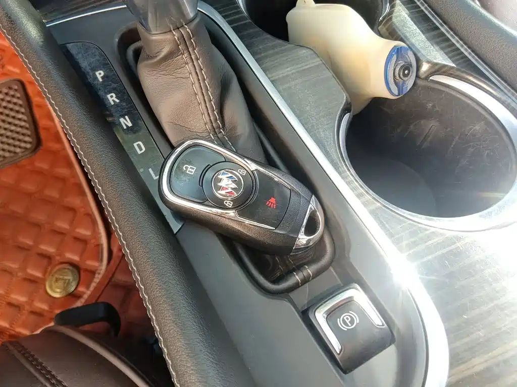Buick Envision Plus 2021 — фото 12