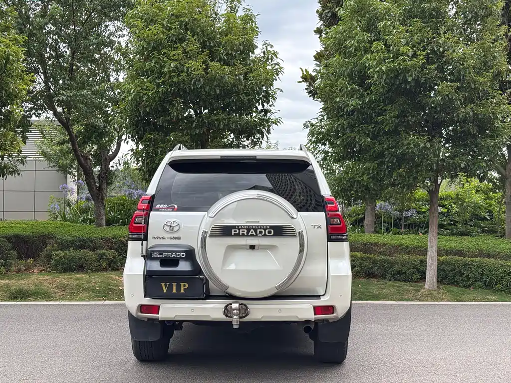Toyota Prado 2019 — фото 6