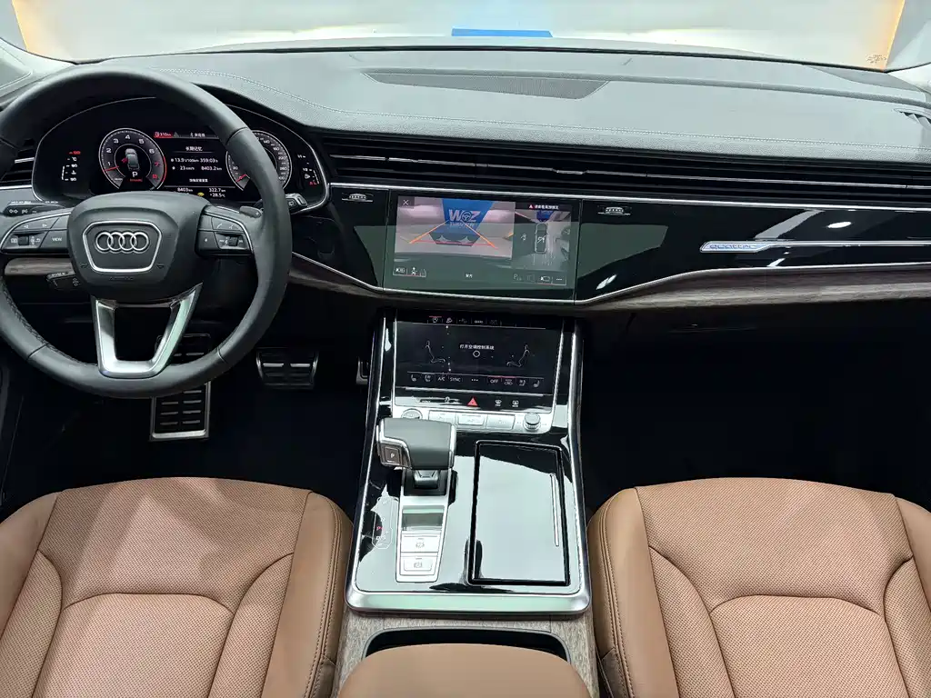 Audi Q7 2023 — фото 7