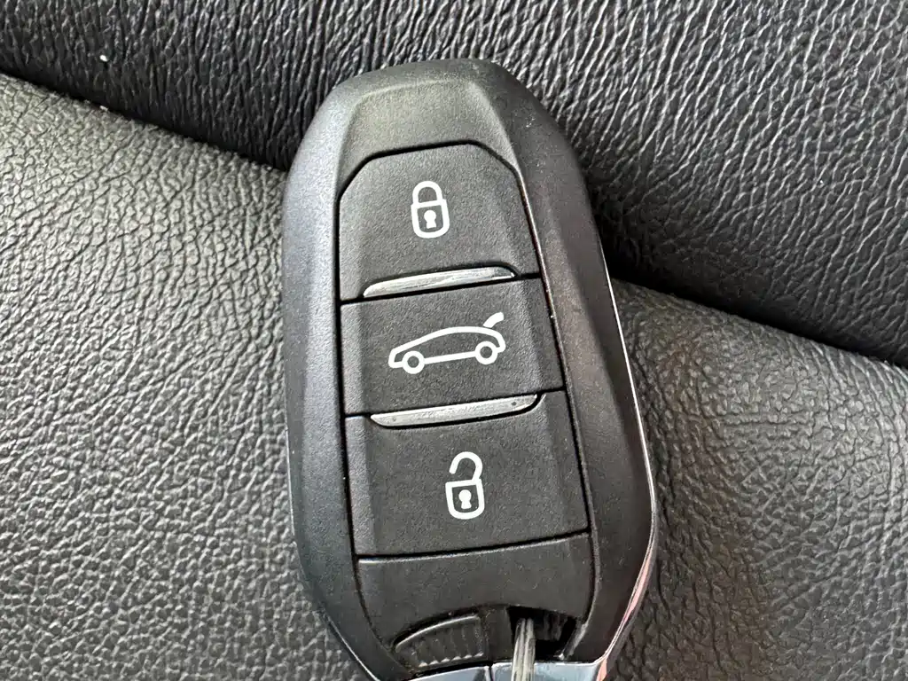 Citroën C4L 2013 — фото 27