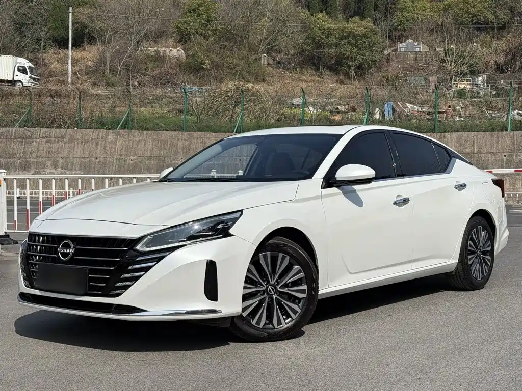 Nissan Teana 2025 — фото 2