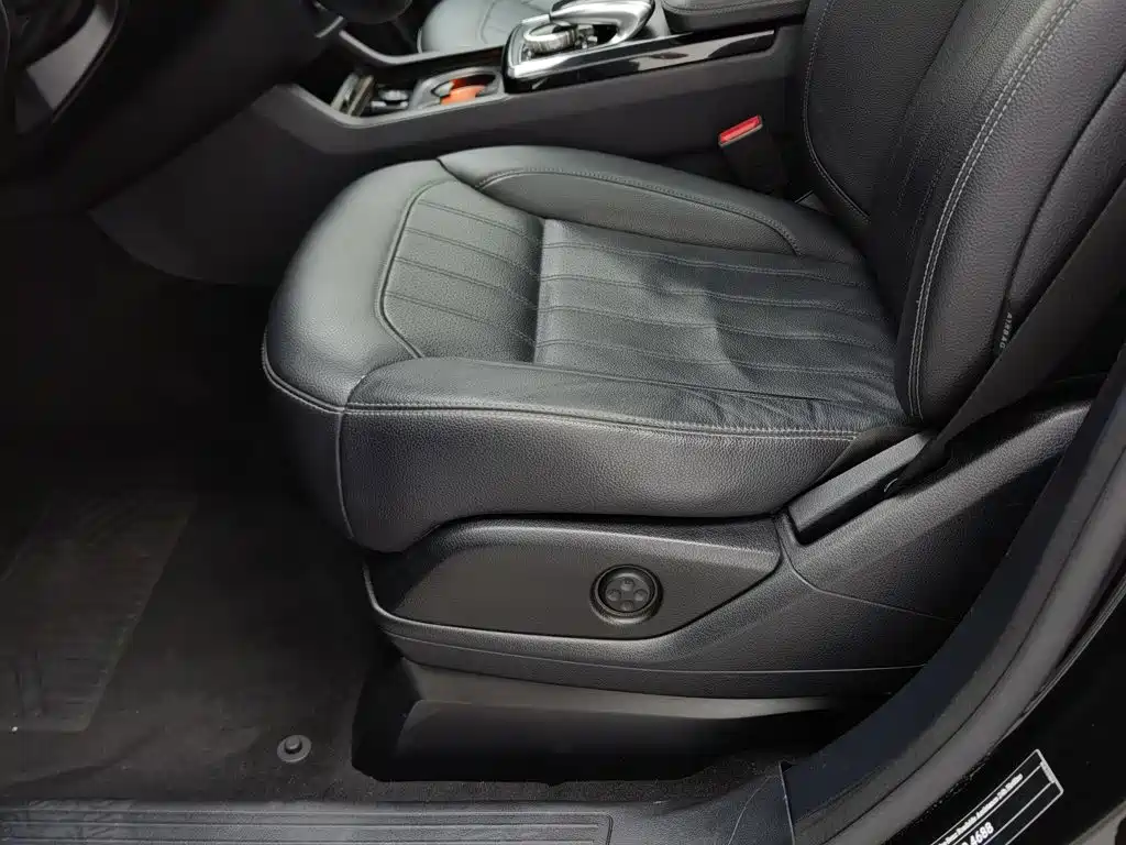 Mercedes-Benz GLE 2016 — фото 20