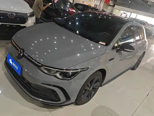 Volkswagen Golf 2022