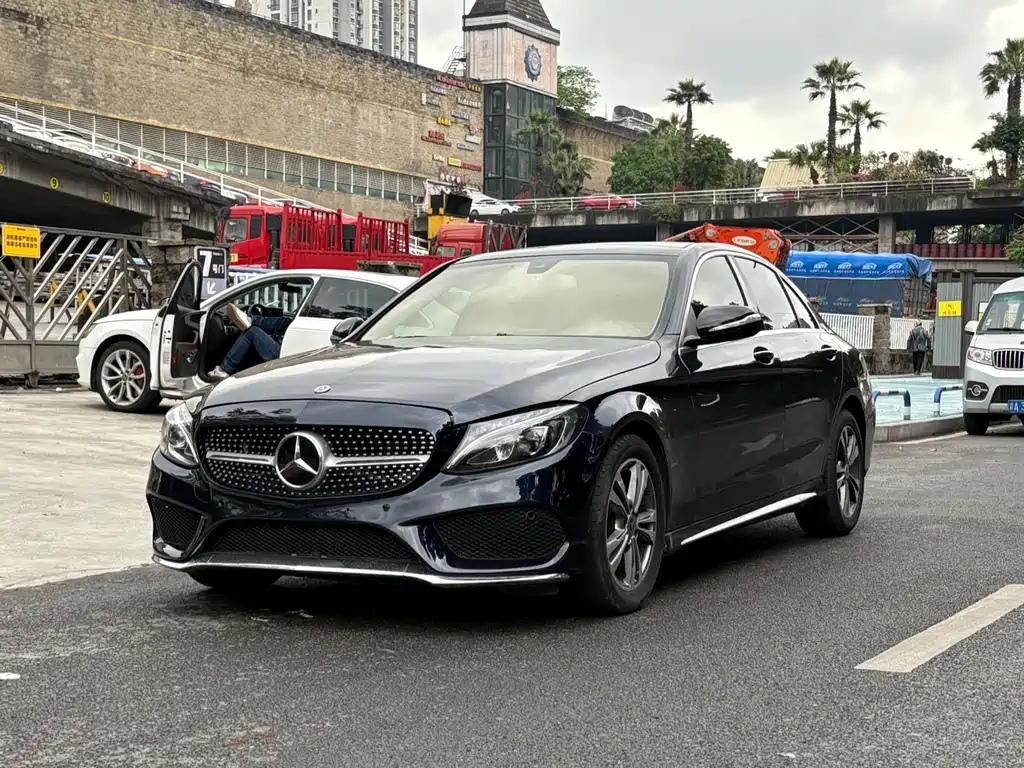 Mercedes-Benz C-Class 2017 — фото 1