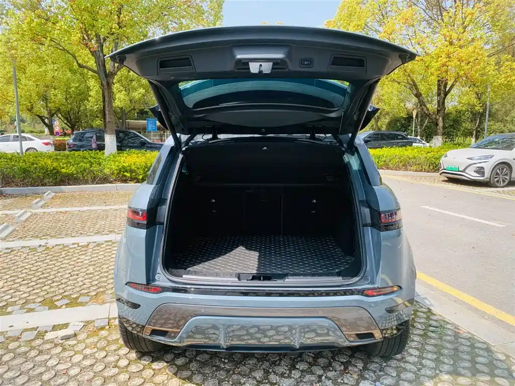 Land Rover Range Rover Evoque 2020 — фото 19