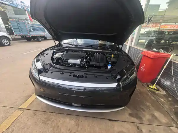 Chery Fengyun A9L 2025