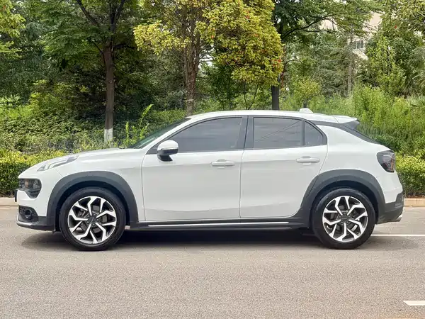 Lynk & Co 02 2019
