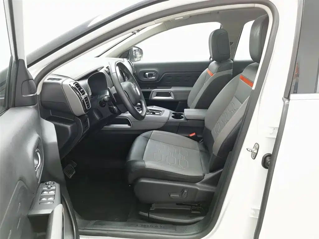 Citroen C5 AIRCROSS 2024 — фото 10