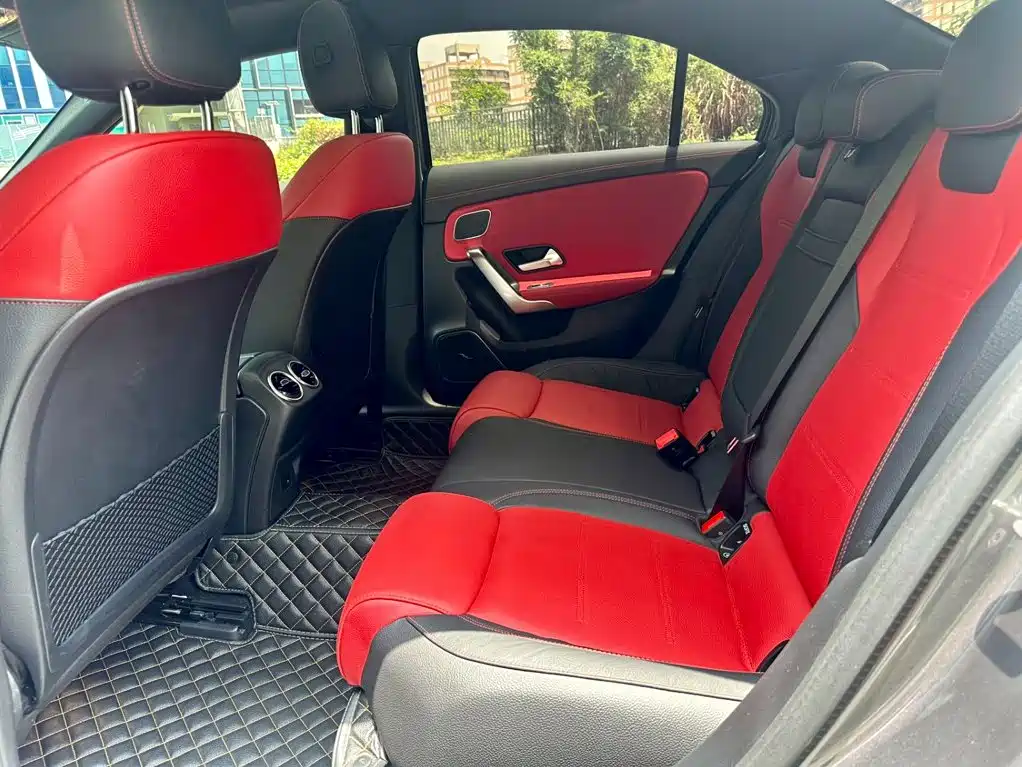 Mercedes-Benz A-Class AMG 2023 — фото 11