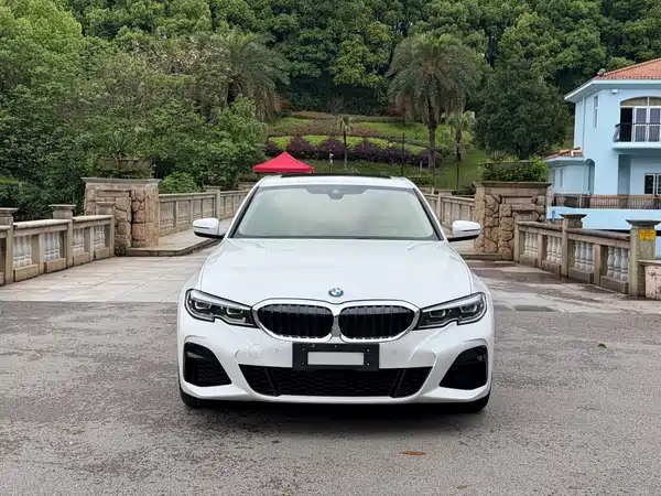 BMW 3 Series 2020