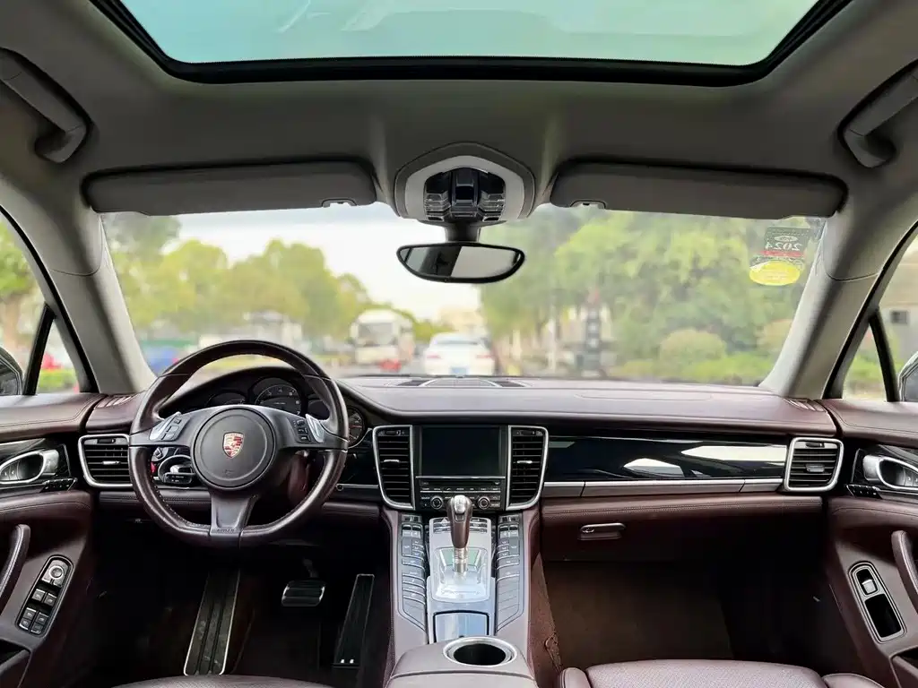 Porsche Panamera 2015 — фото 4