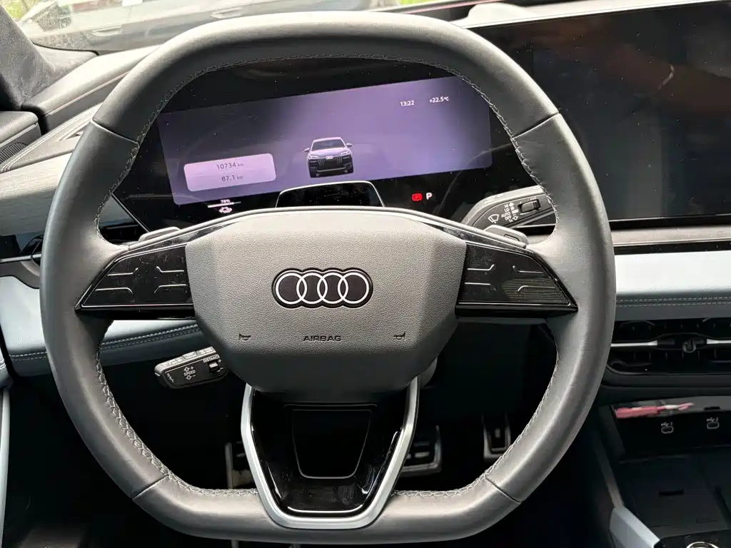 Audi Q6L E-Tron 2025 — фото 17
