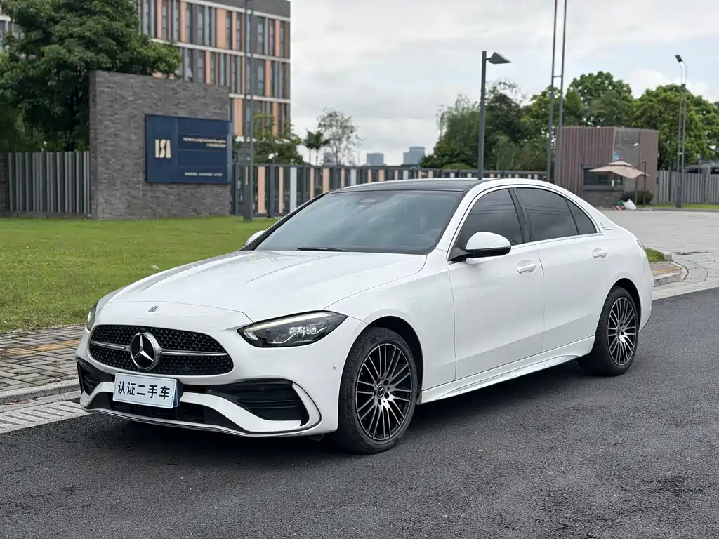 Mercedes-Benz C-Class 2022 — фото 1
