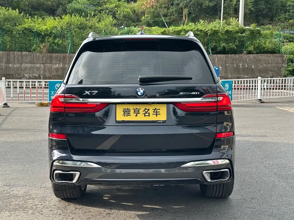 BMW X7 2021 — фото 19
