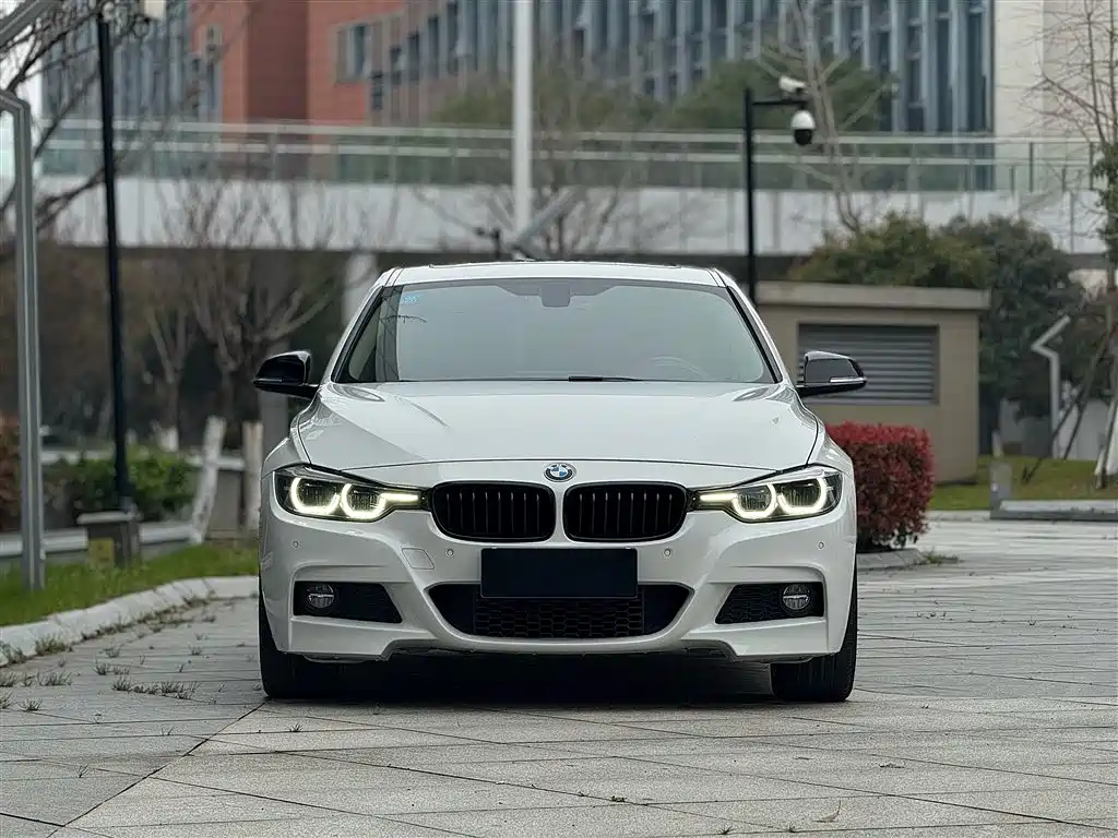 BMW 3 Series 2019