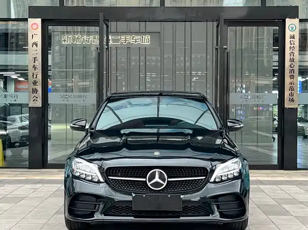 Mercedes-Benz C-Class 2021