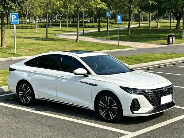 Chery Arrizo 8 2024