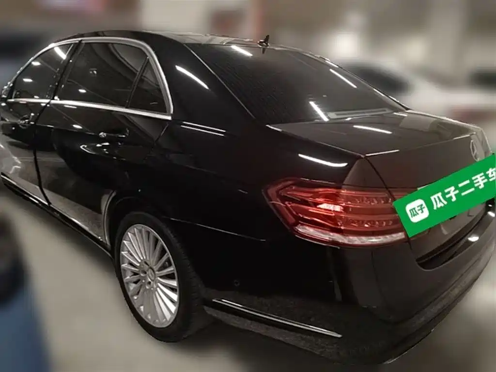 Mercedes-Benz E-Class 2015 — фото 9