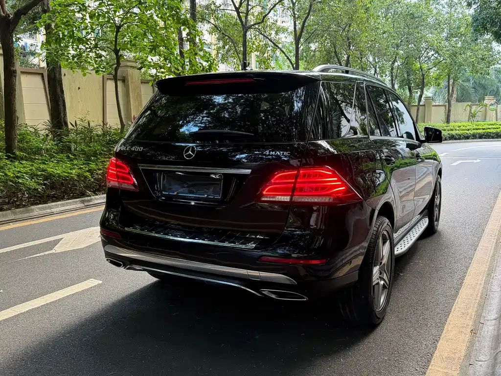 Mercedes-Benz GLE 2016 — фото 21