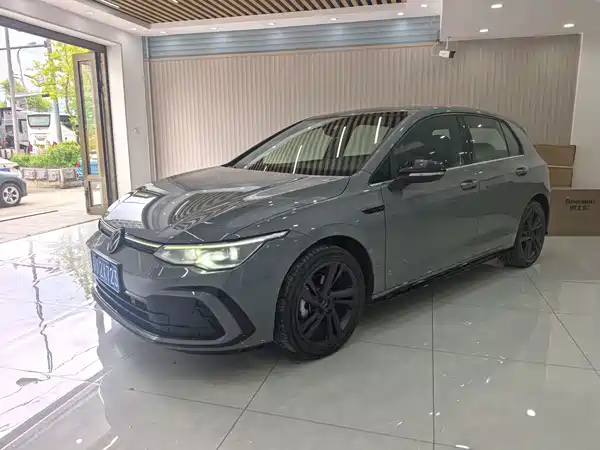 Volkswagen Golf 2023