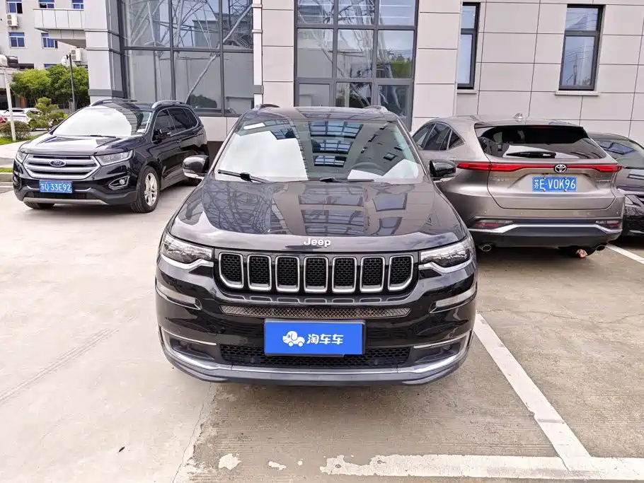 Jeep Grand Commander 2019 — фото 2