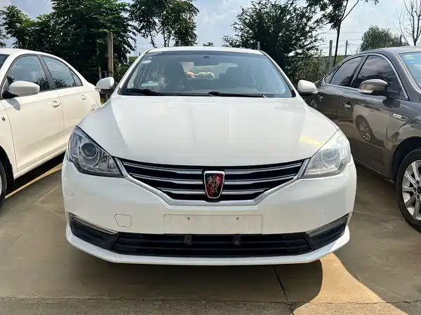 Roewe 360 2015