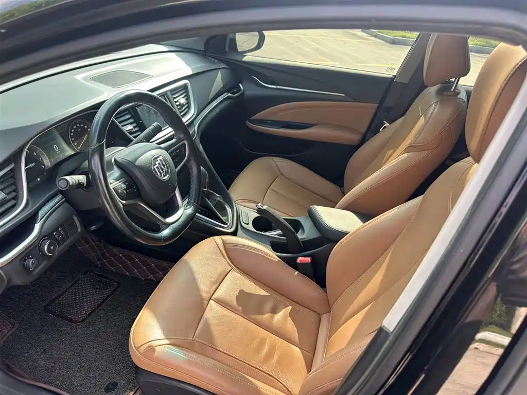 Buick Excelle 2017 — фото 21