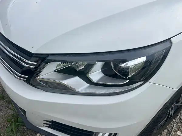 Volkswagen Tiguan 2014