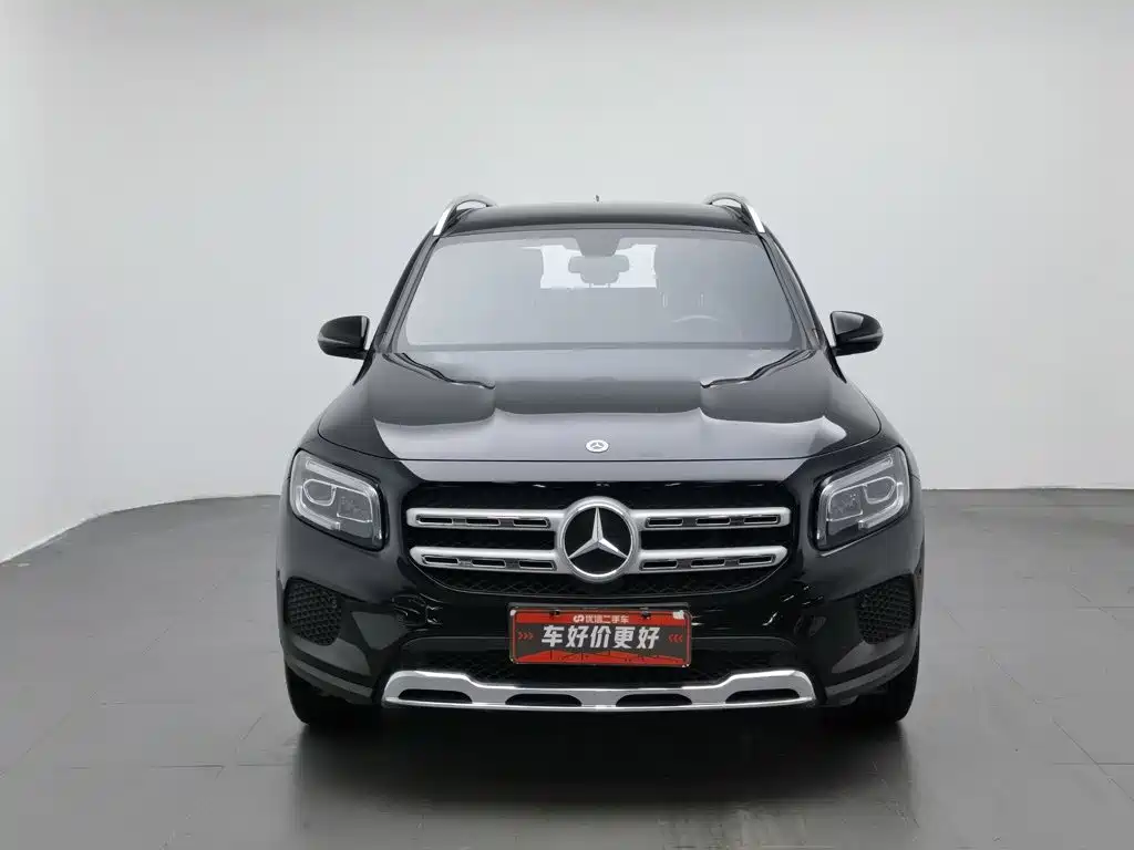 Mercedes-Benz GLB 2021