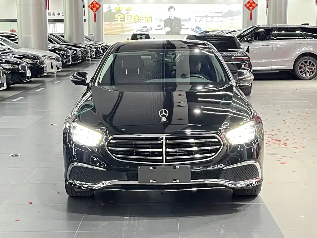 Mercedes-Benz E-Class 2021 — фото 2