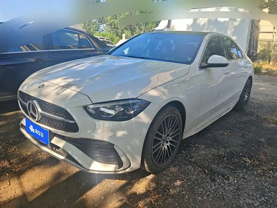 Mercedes-Benz C-Class 2022
