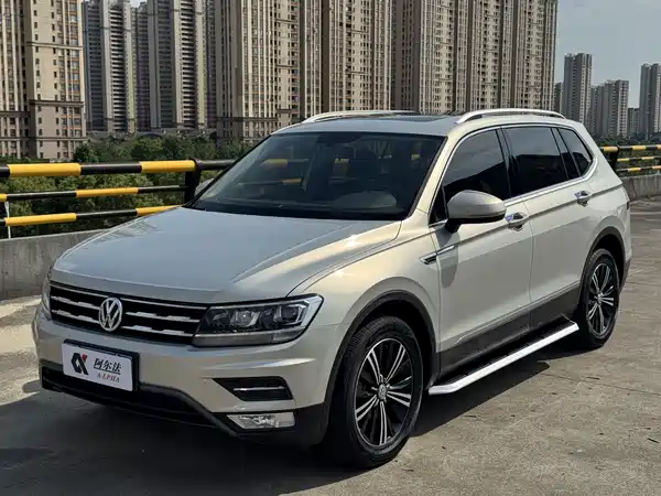Volkswagen Tiguan L 2019