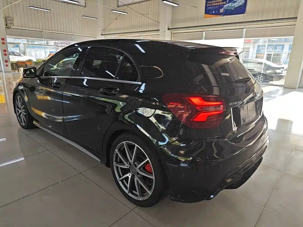 Mercedes-Benz A-Class AMG 2018 — фото 5