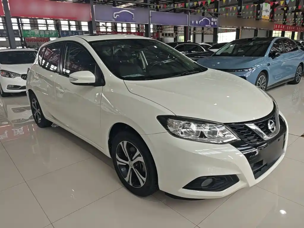 Nissan Tiida 2019 — фото 4