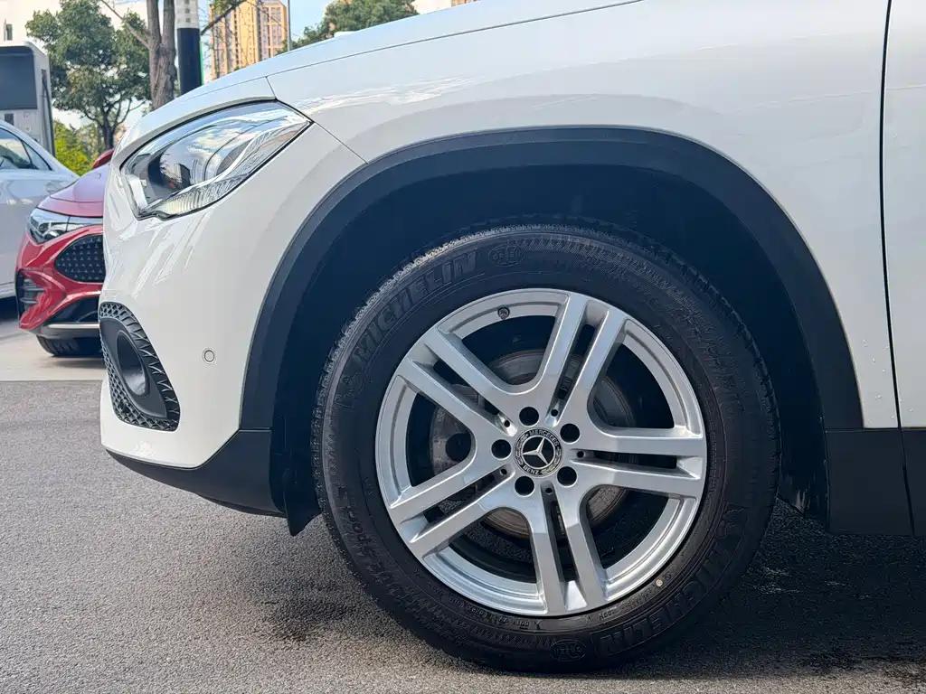 Mercedes-Benz GLA 2021 — фото 10
