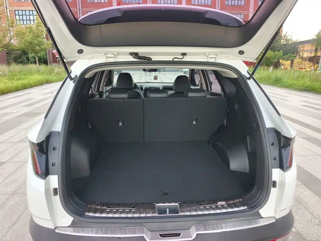 Hyundai Tucson 2022 — фото 16