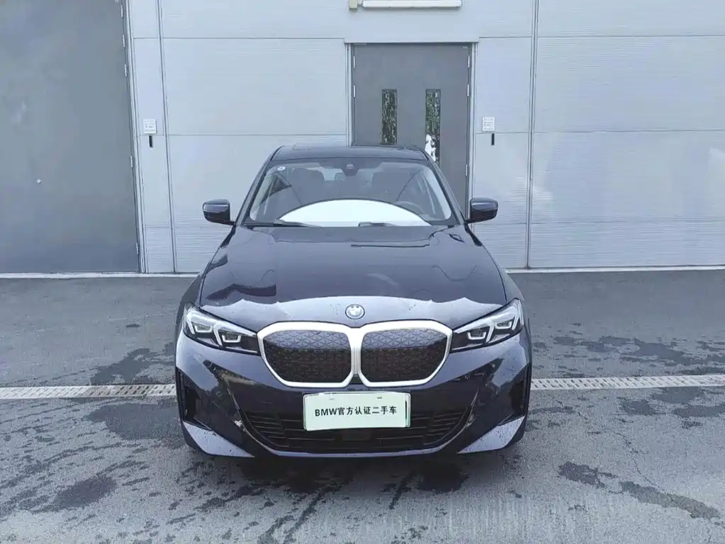 BMW i3 2025 — фото 2
