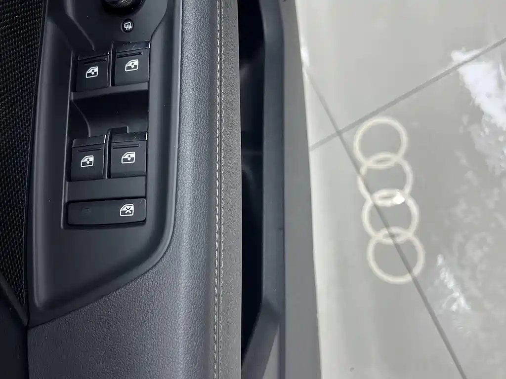 Audi A3 2023 — фото 20