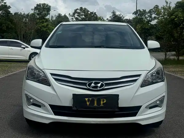 Hyundai Accent 2016