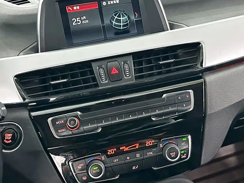 BMW X1 2018 — фото 14