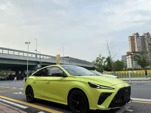 MG MG5 Scorpio 2022