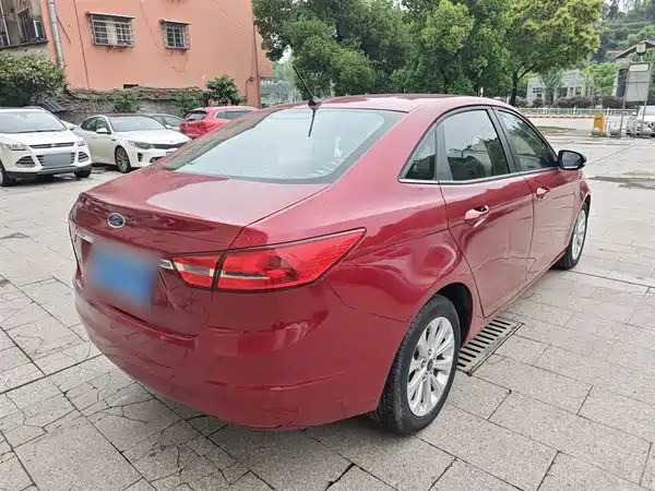 Ford Escort 2017