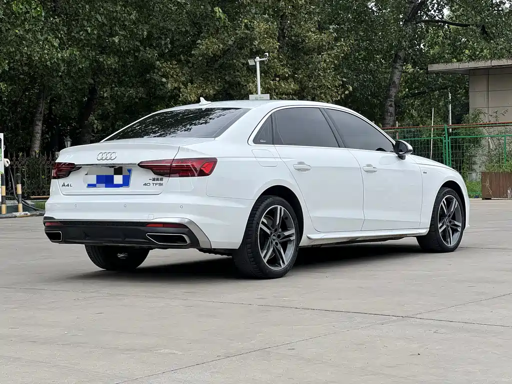 Audi A4L 2022