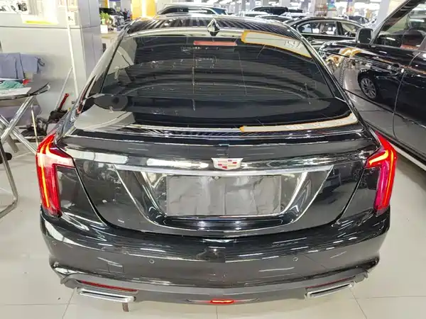 Cadillac CT5 2023