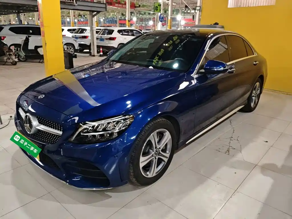 Mercedes-Benz C-Class 2021