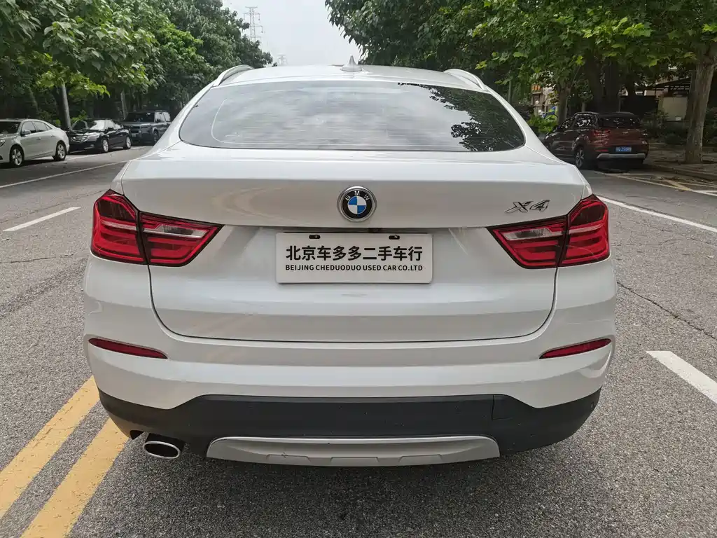 BMW X4 2016 — фото 12