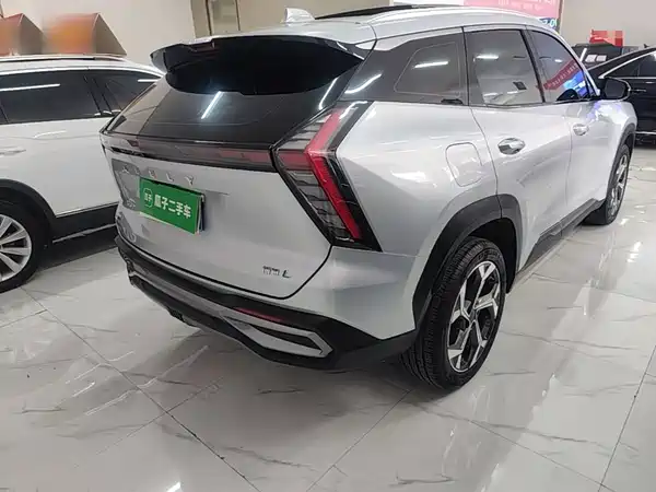 Geely Boyue L 2024