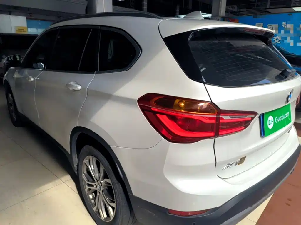BMW X1 2018 — фото 5