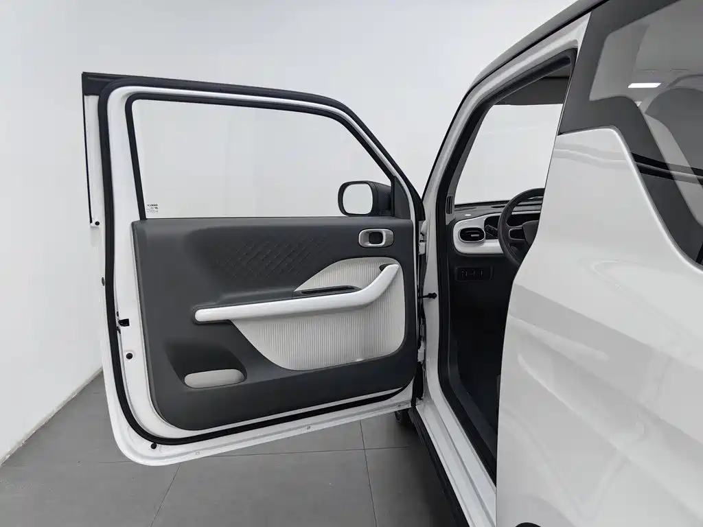 Geely Galaxy Panda 2025 — фото 8