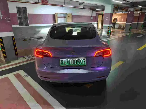 Tesla Model 3 2023